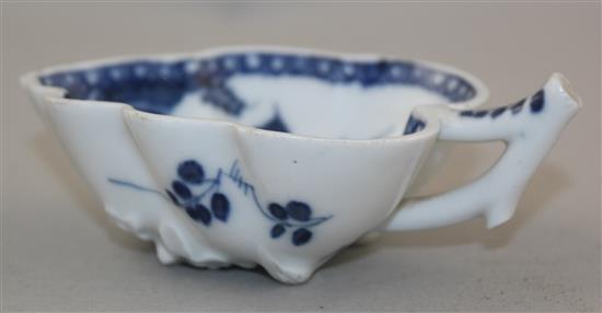 A Meissen Fels und Vogel blue and white leaf shaped dish, c.1730, length 13.3cm